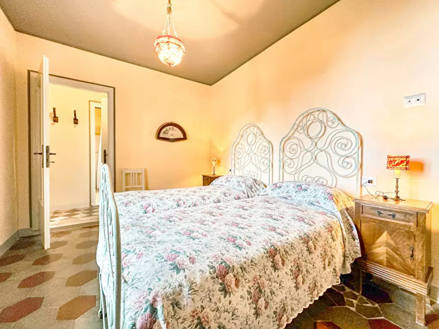 Immagine 24 di Hotel in vendita  in Via Pietro Durio, 67 a Pella