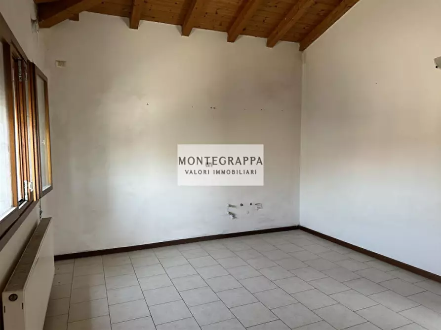 Immagine 3 di Casa indipendente in vendita  in via zuccareda a Vedelago