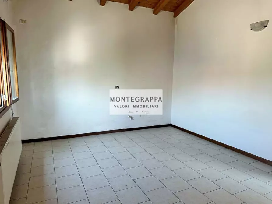 Immagine 4 di Casa indipendente in vendita  in via zuccareda a Vedelago