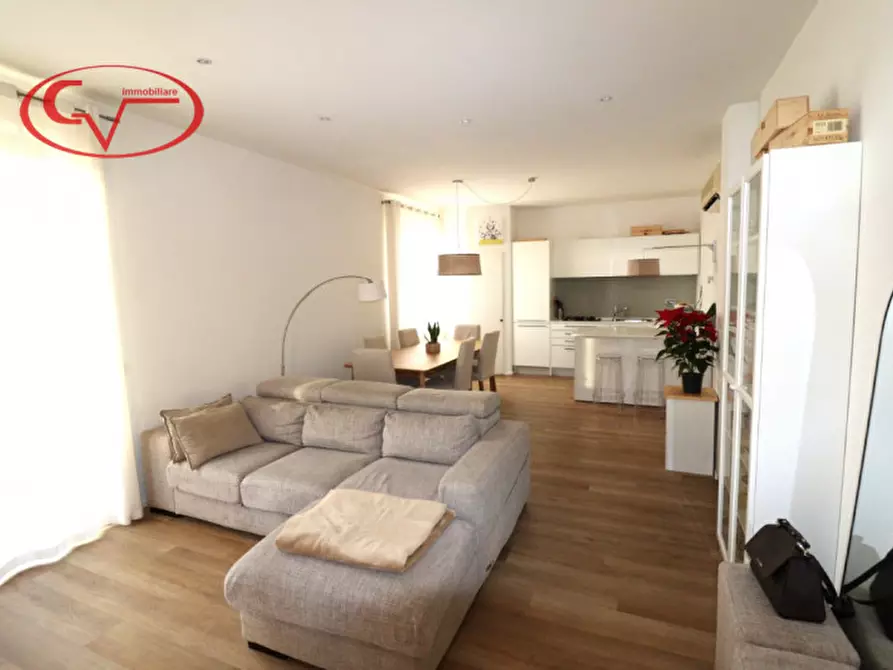 Immagine 1 di Villetta a schiera in vendita  in via Arno a Montevarchi