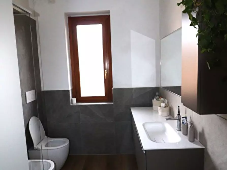 Immagine 14 di Villetta a schiera in vendita  in via Arno a Montevarchi