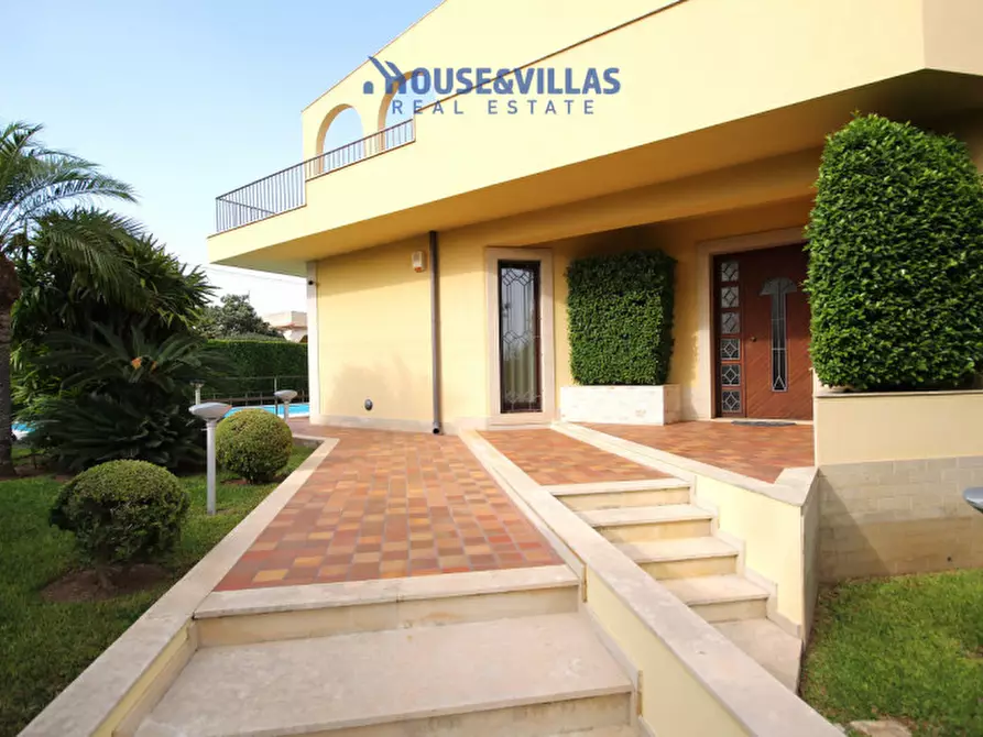 Immagine 6 di Villa in vendita  in contrada chiusa di carlo a Avola