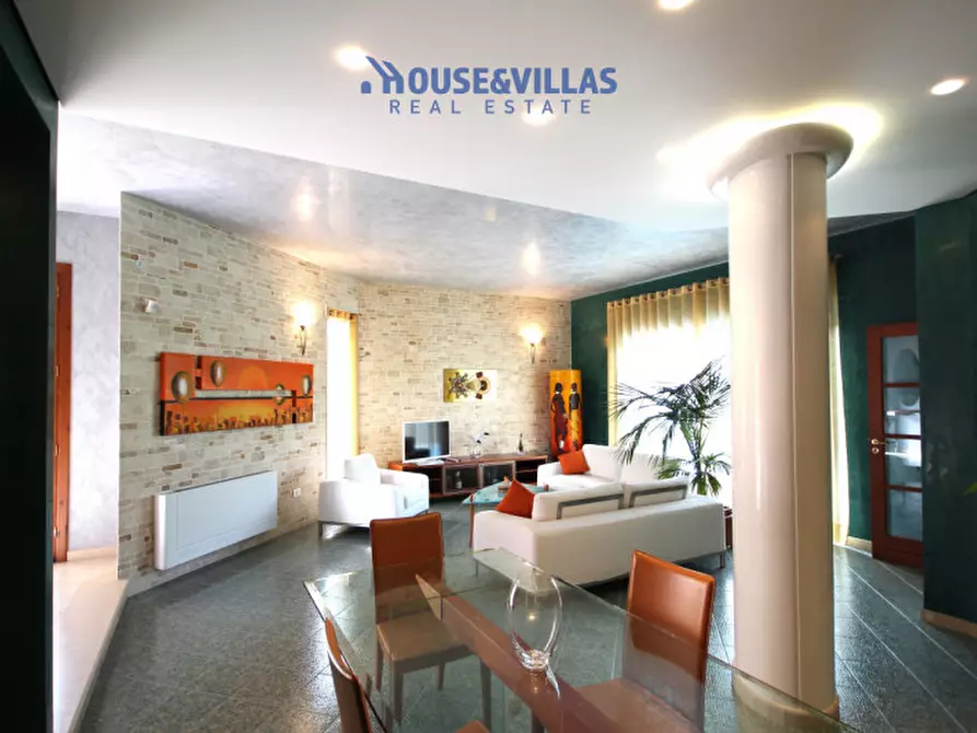 Immagine 12 di Villa in vendita  in contrada chiusa di carlo a Avola