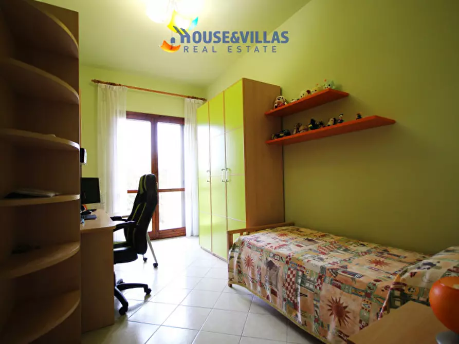 Immagine 21 di Villa in vendita  in contrada chiusa di carlo a Avola