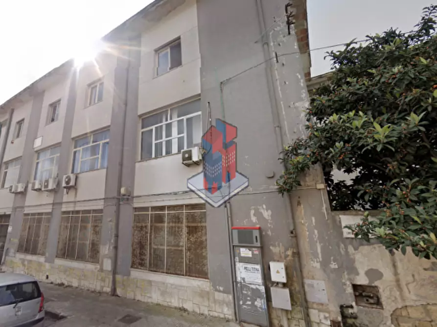 Immagine 2 di Attività commerciale in vendita  in SECONDIGLIANO - VIA JANFOLLA a Napoli