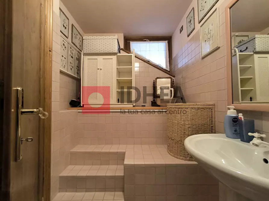 Immagine 11 di Appartamento in vendita  a San Vito Di Cadore