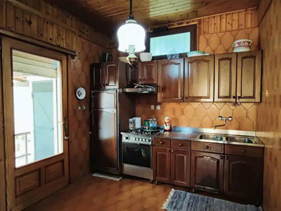 Immagine 9 di Villa in vendita  in Periferia nord a San Remo