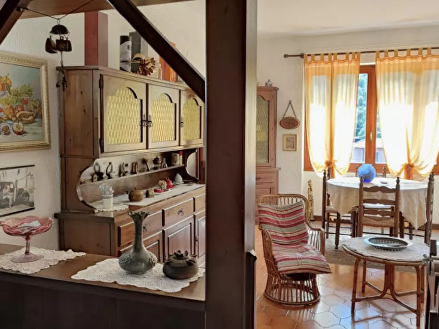 Immagine 10 di Villa in vendita  in Periferia nord a San Remo