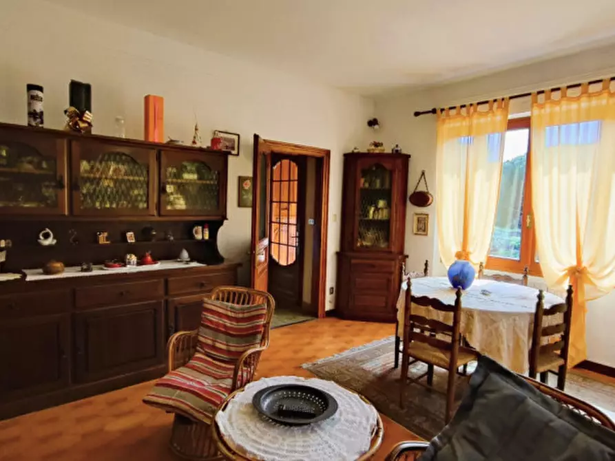 Immagine 11 di Villa in vendita  in Periferia nord a San Remo