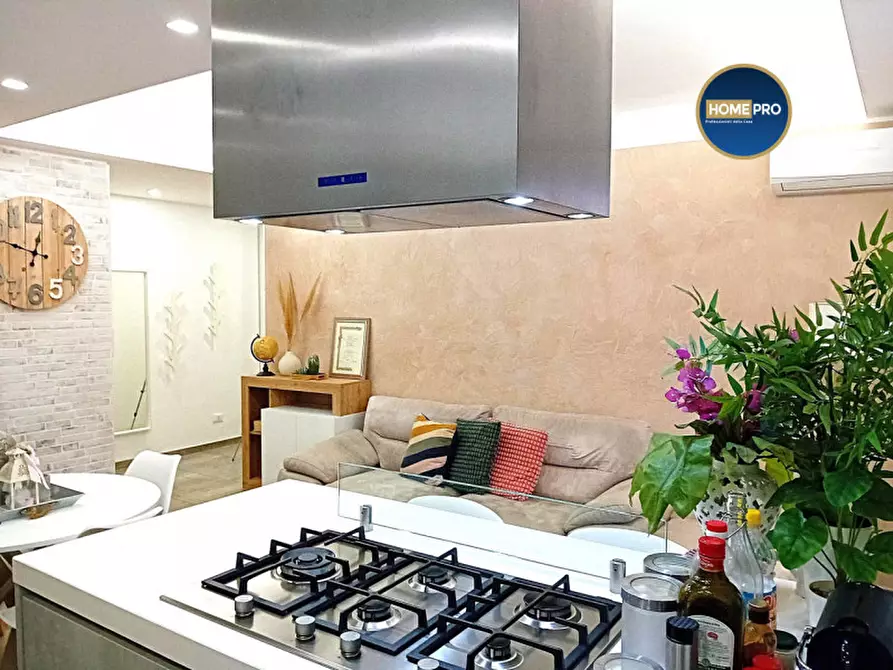 Immagine 4 di Appartamento in vendita  in Via Rosolina a Tivoli