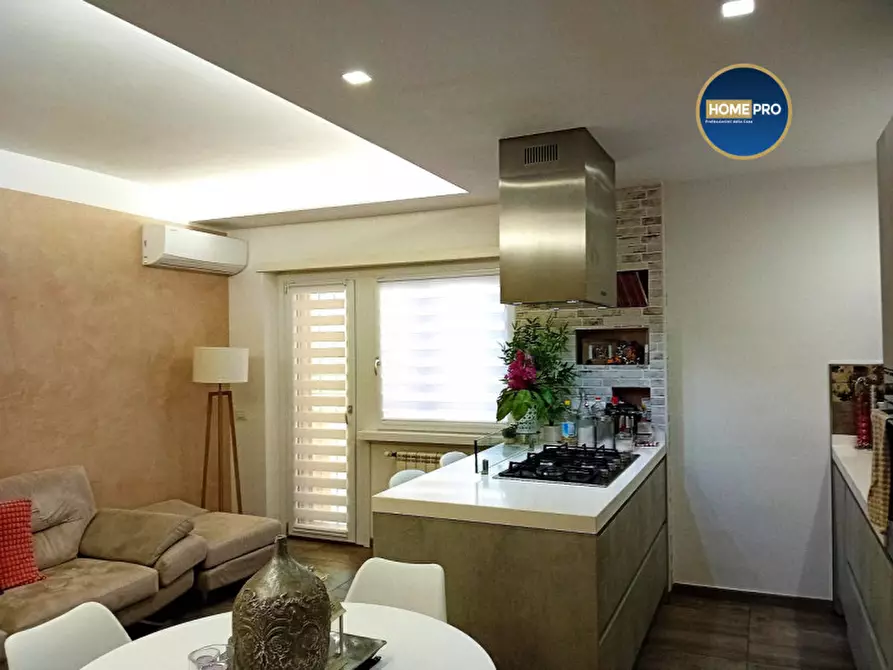 Immagine 5 di Appartamento in vendita  in Via Rosolina a Tivoli