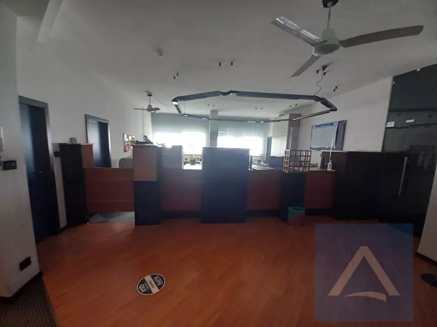 Immagine 3 di Ufficio in affitto  in via Piave 75 a Merano .Meran.