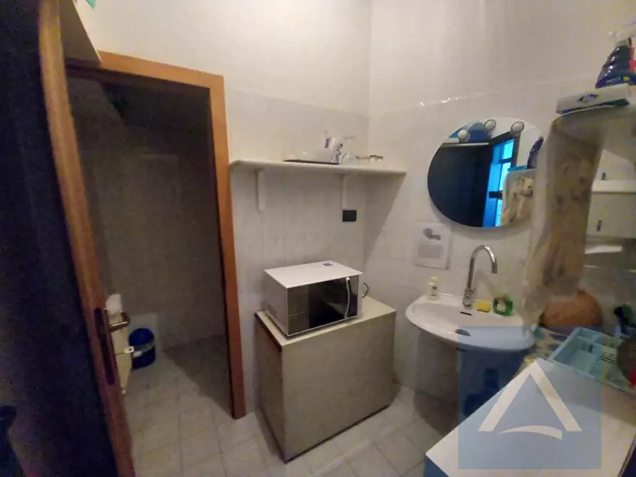 Immagine 5 di Ufficio in affitto  in via Piave 75 a Merano .Meran.