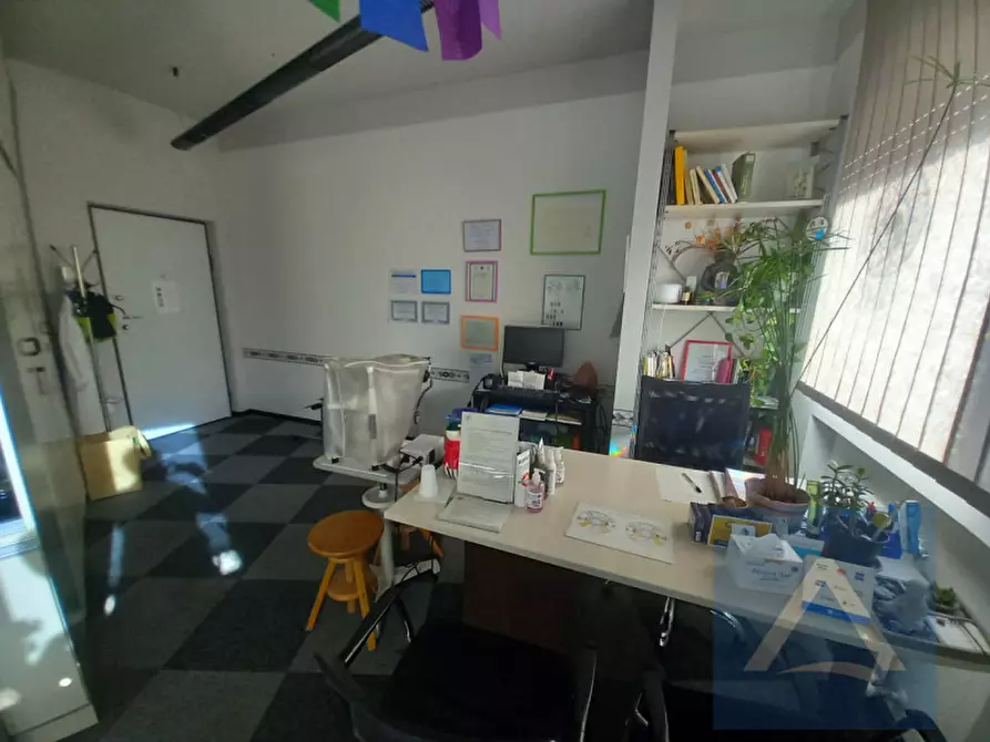 Immagine 7 di Ufficio in affitto  in via Piave 75 a Merano .Meran.