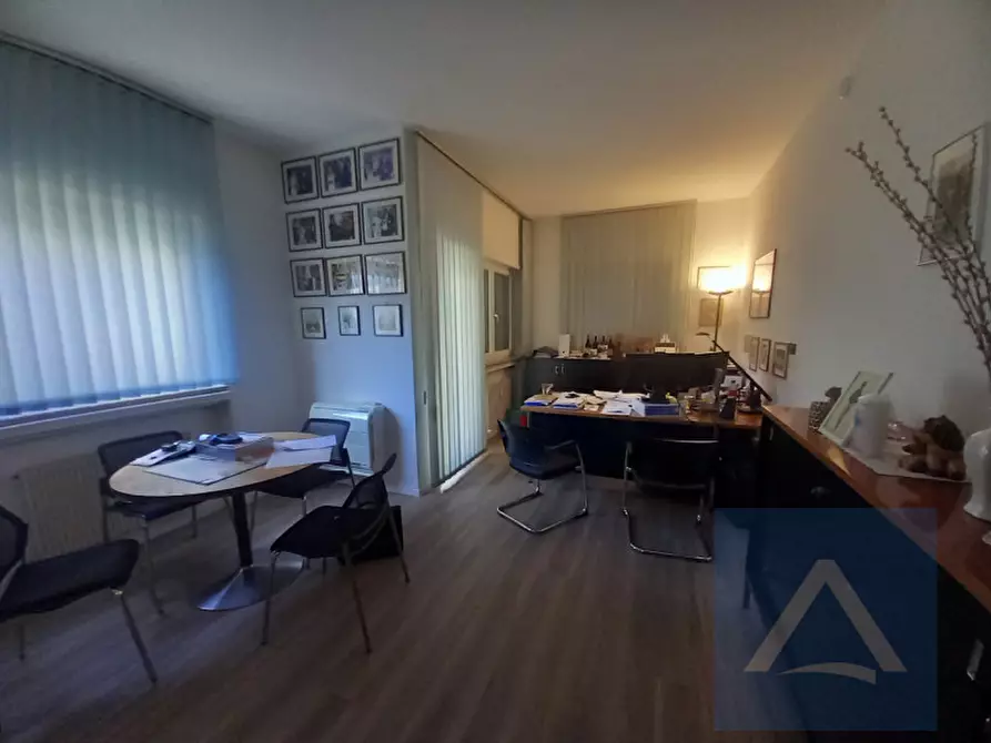 Immagine 15 di Ufficio in affitto  in via Piave 75 a Merano .Meran.