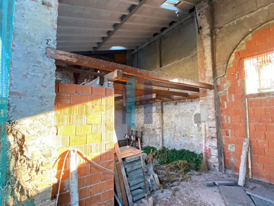 Immagine 16 di Appartamento in vendita  in Via Fornaci 43 a Brescia