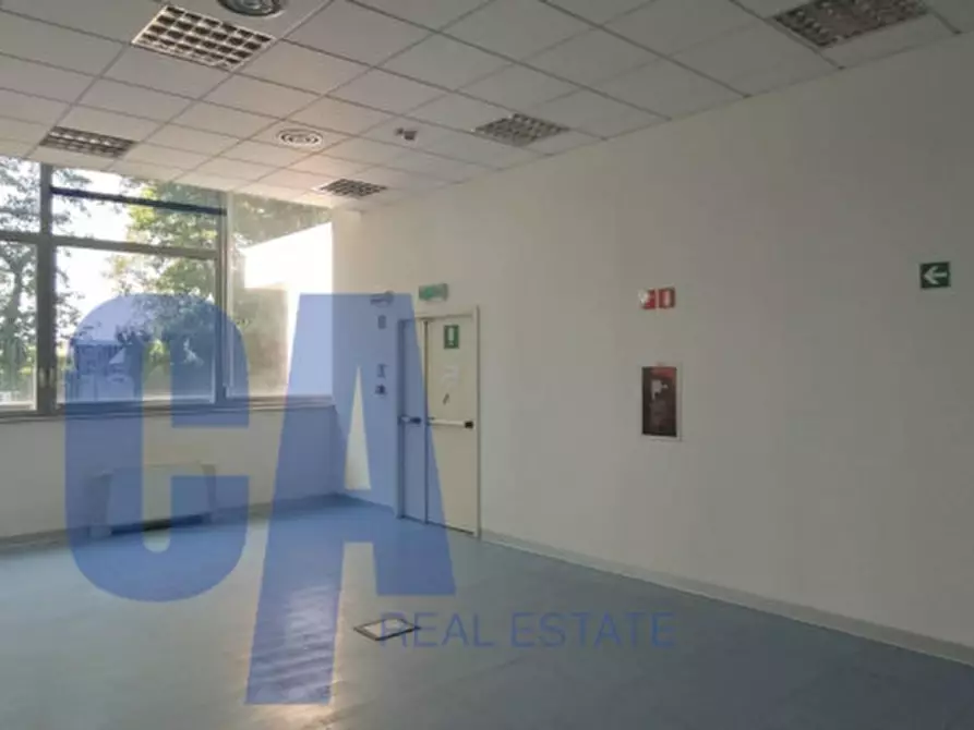 Immagine 10 di Ufficio in affitto  in VIA GOBETTI PIETRO a Cinisello Balsamo