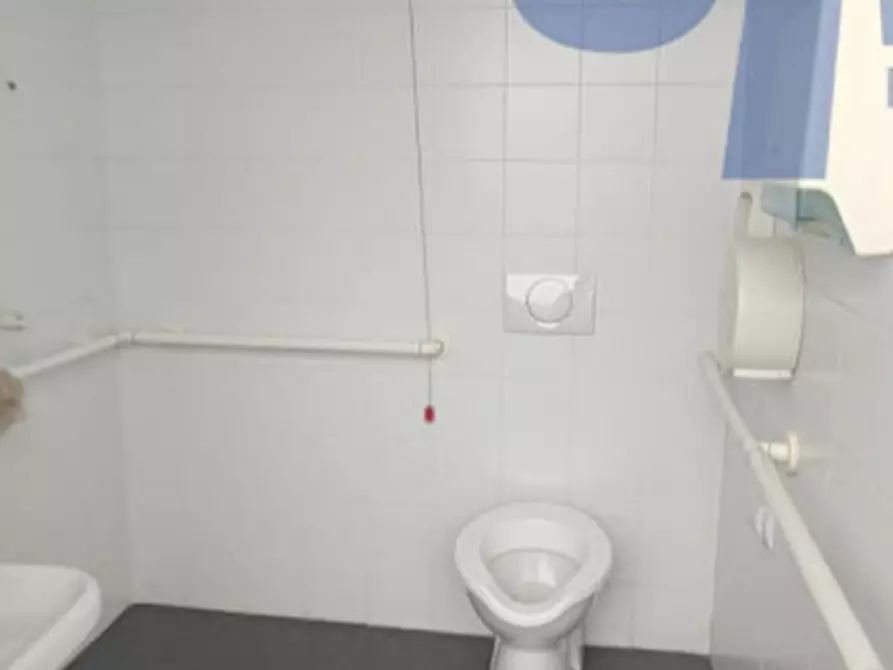 Immagine 15 di Ufficio in affitto  in VIA GOBETTI PIETRO a Cinisello Balsamo