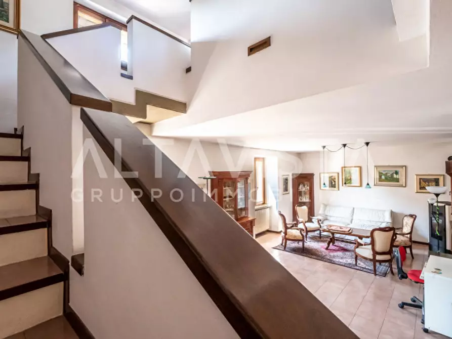 Immagine 14 di Appartamento in vendita  in Via Santuario a Rezzato