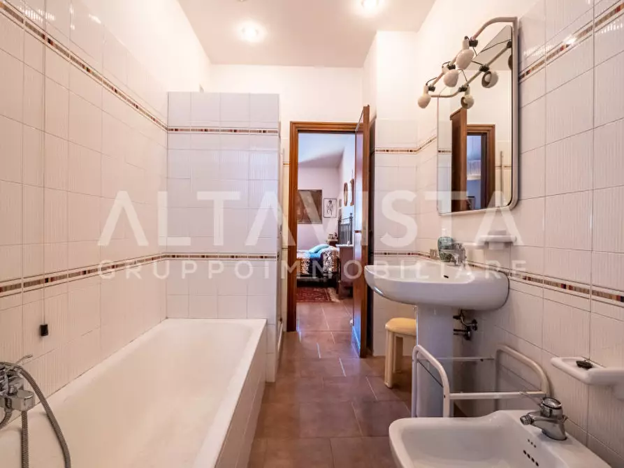 Immagine 53 di Appartamento in vendita  in Via Santuario a Rezzato