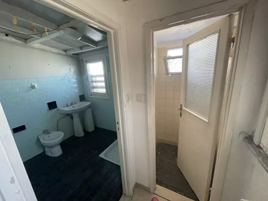 Immagine 14 di Villetta a schiera in vendita  a Senigallia