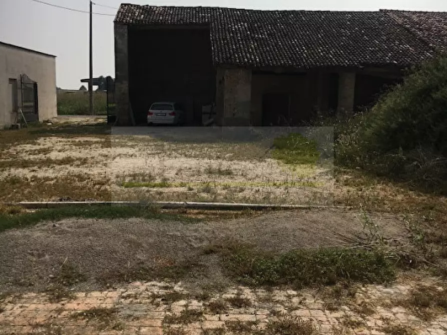 Immagine 7 di Rustico / casale in vendita  in Casaloldo a Casaloldo