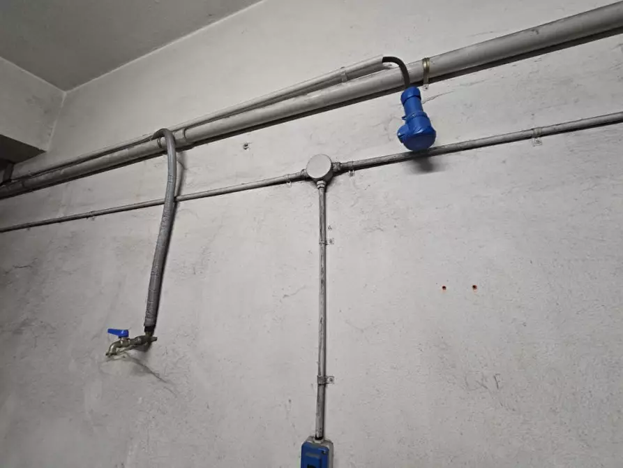 Immagine 4 di Garage in vendita  in Padova a Padova