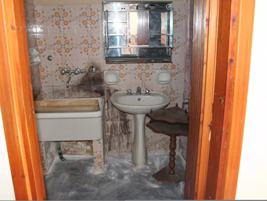 Immagine 26 di Villa in vendita  in via Tommaso Fazzello a Noto