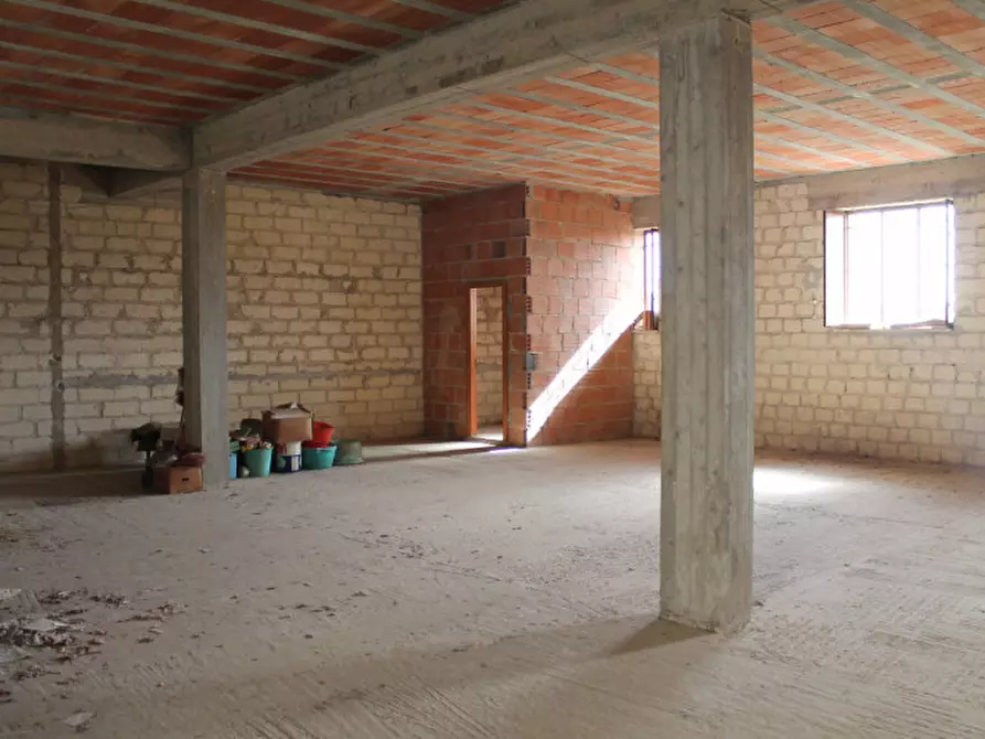 Immagine 34 di Villa in vendita  in via Tommaso Fazzello a Noto