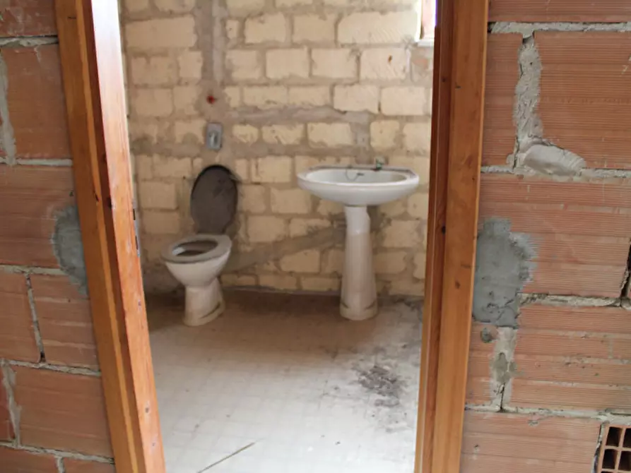 Immagine 35 di Villa in vendita  in via Tommaso Fazzello a Noto