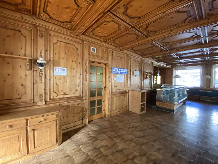 Immagine 6 di Bed & Breakfast in vendita  in Piazza Luigi Rizzardi a Auronzo Di Cadore