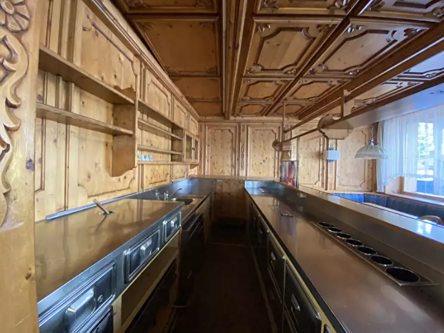 Immagine 10 di Bed & Breakfast in vendita  in Piazza Luigi Rizzardi a Auronzo Di Cadore
