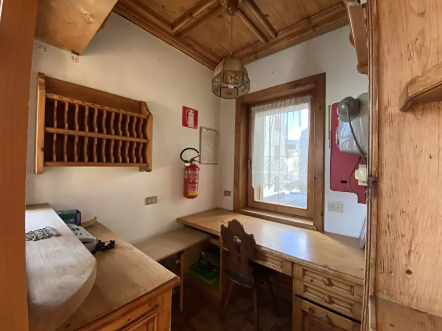 Immagine 19 di Bed & Breakfast in vendita  in Piazza Luigi Rizzardi a Auronzo Di Cadore