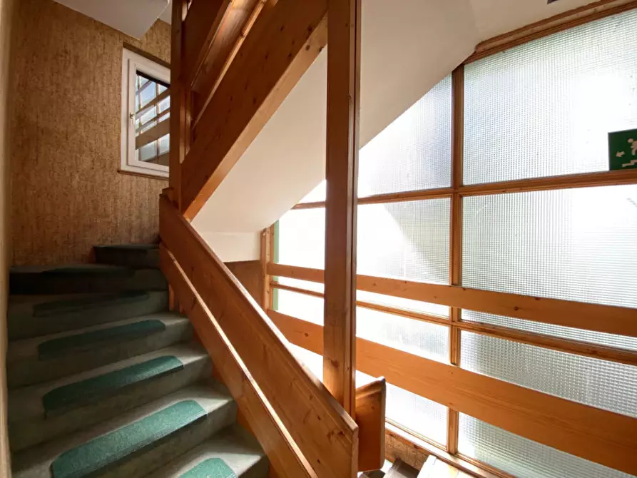 Immagine 21 di Bed & Breakfast in vendita  in Piazza Luigi Rizzardi a Auronzo Di Cadore