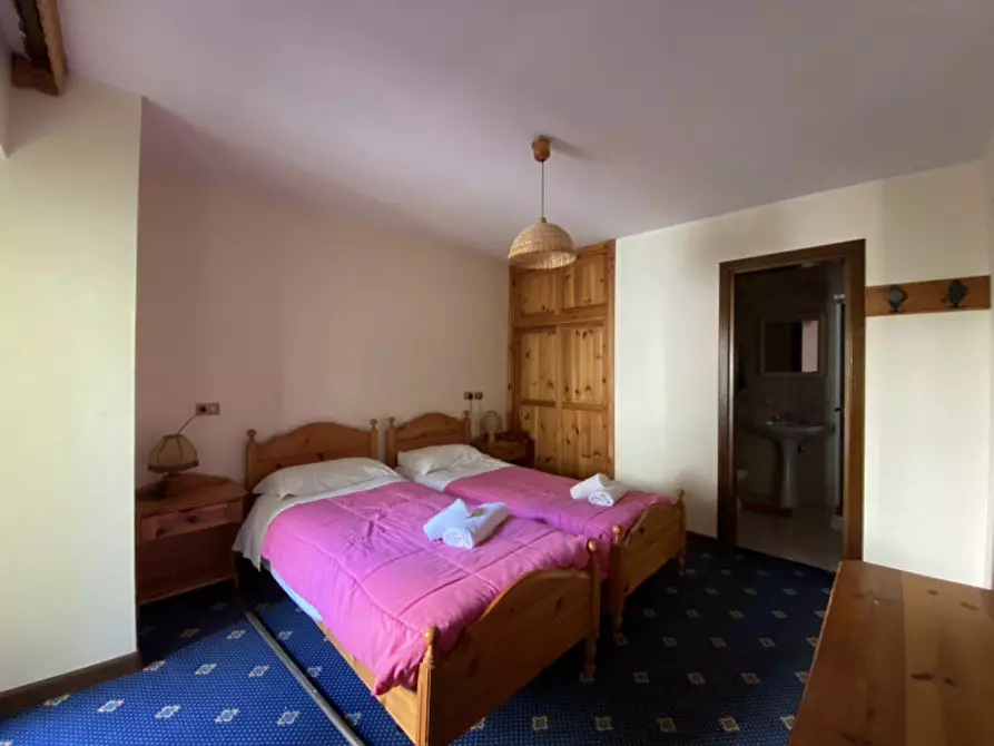Immagine 24 di Bed & Breakfast in vendita  in Piazza Luigi Rizzardi a Auronzo Di Cadore