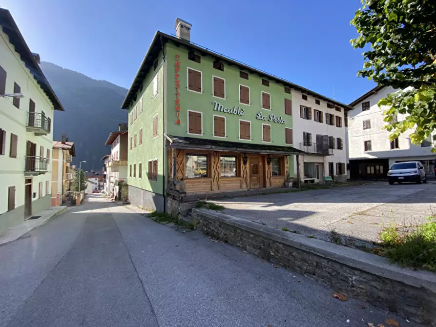 Immagine 32 di Bed & Breakfast in vendita  in Piazza Luigi Rizzardi a Auronzo Di Cadore
