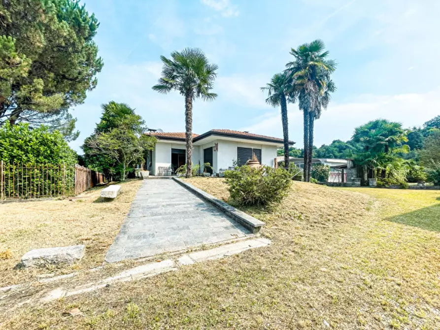 Immagine 2 di Casa indipendente in vendita  in VIA CASALE 17 a Bolzano Novarese