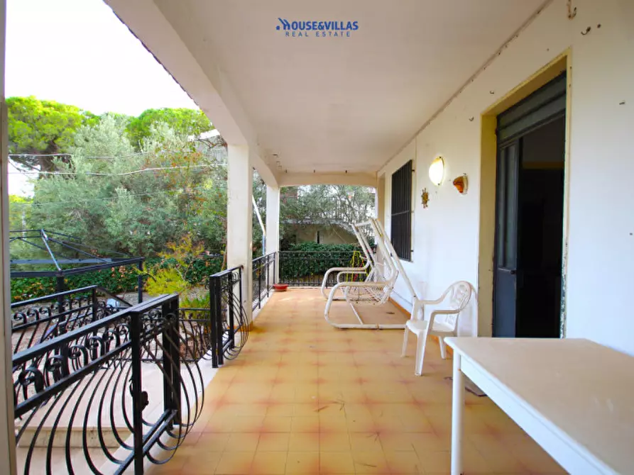 Immagine 10 di Villa in vendita  in avola antica a Avola