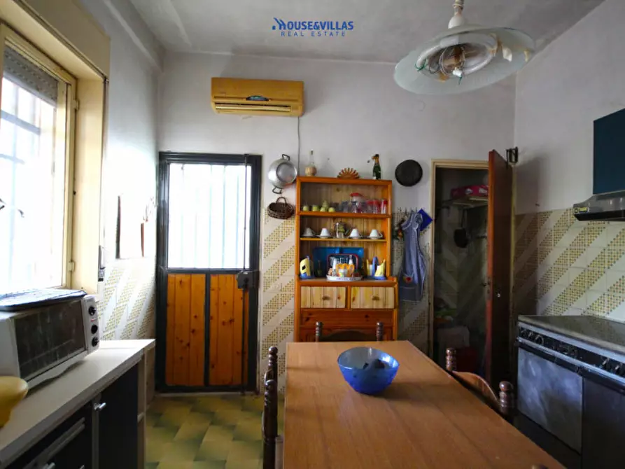 Immagine 12 di Villa in vendita  in avola antica a Avola