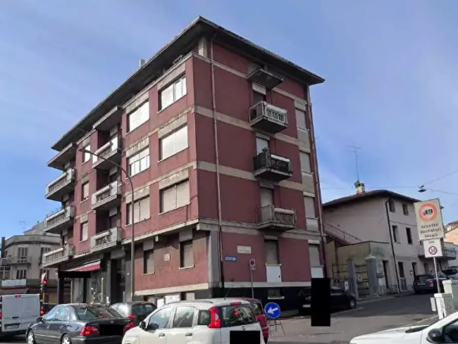 Immagine 1 di Appartamento in vendita  in VIA ALBERE N. 138 a Verona