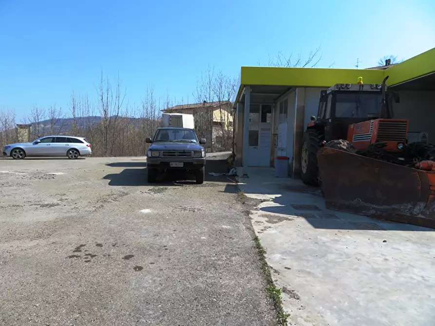 Immagine 8 di Attività commerciale in vendita  in via Ronco la croce a Montecreto