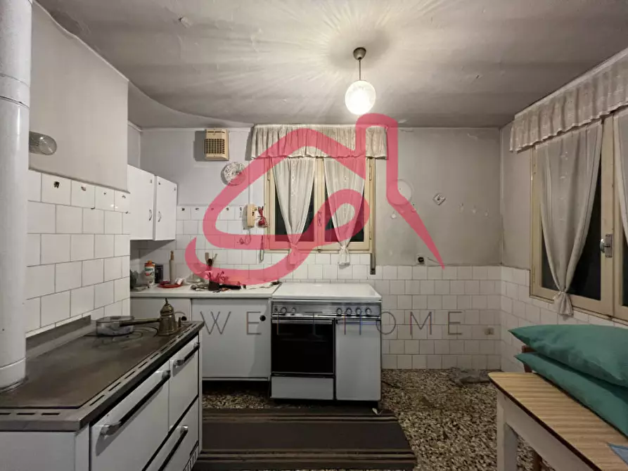 Immagine 13 di Villa in vendita  in Via Vecchia Trevigiana a Conegliano