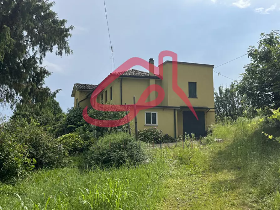 Immagine 4 di Villa in vendita  in Via Vecchia Trevigiana a Conegliano