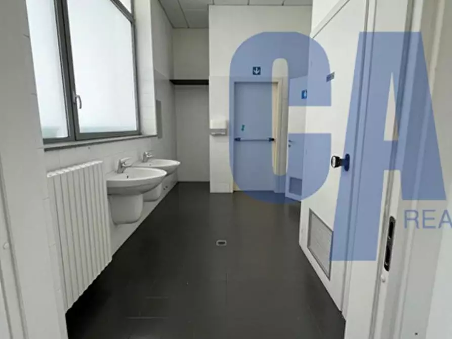 Immagine 13 di Ufficio in affitto  in VIA GOBETTI PIETRO a Cinisello Balsamo