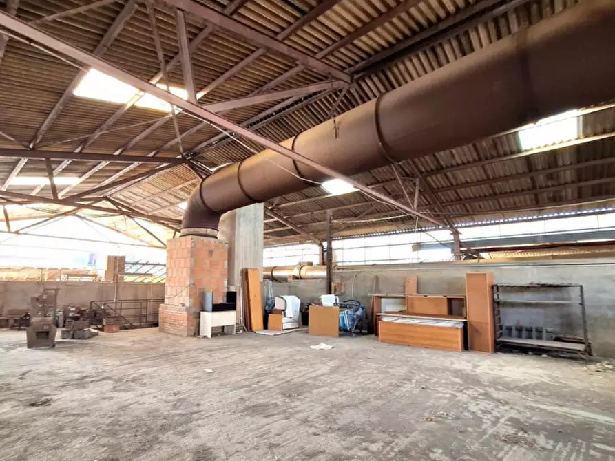 Immagine 3 di Capannone industriale in vendita  in Via Nazionale, N. 2 a Valdina