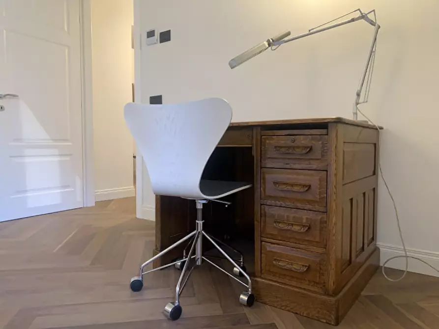 Immagine 10 di Appartamento in affitto  in via roma 2 a Trieste