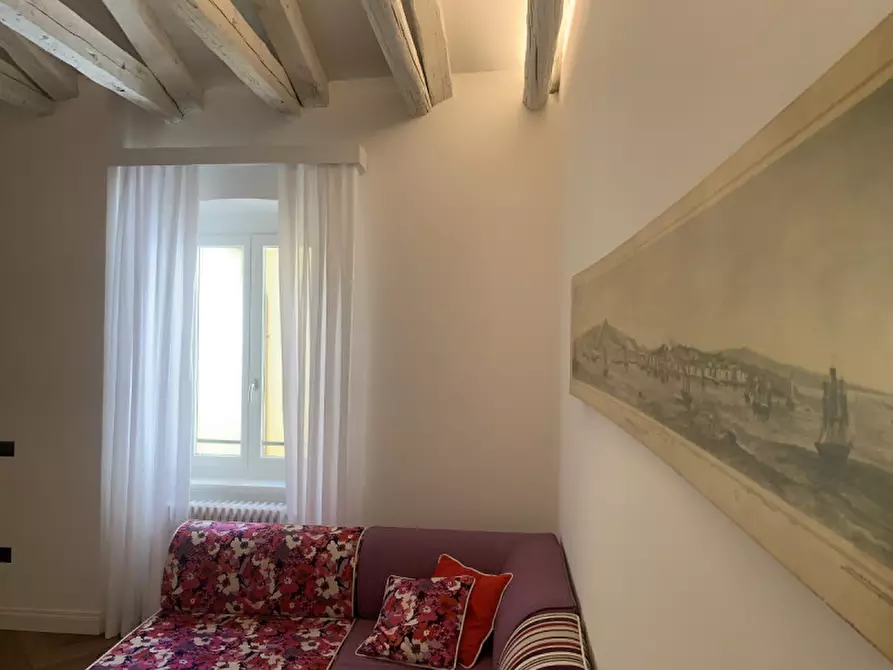 Immagine 23 di Appartamento in affitto  in via roma 2 a Trieste