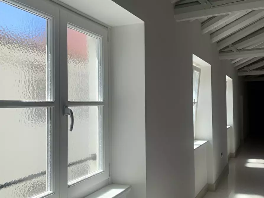 Immagine 30 di Appartamento in affitto  in via roma 2 a Trieste