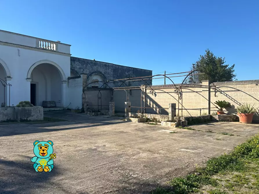 Immagine 13 di Villa in vendita  in strada comunale raho a Novoli