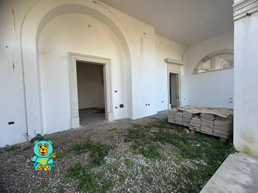 Immagine 21 di Villa in vendita  in strada comunale raho a Novoli